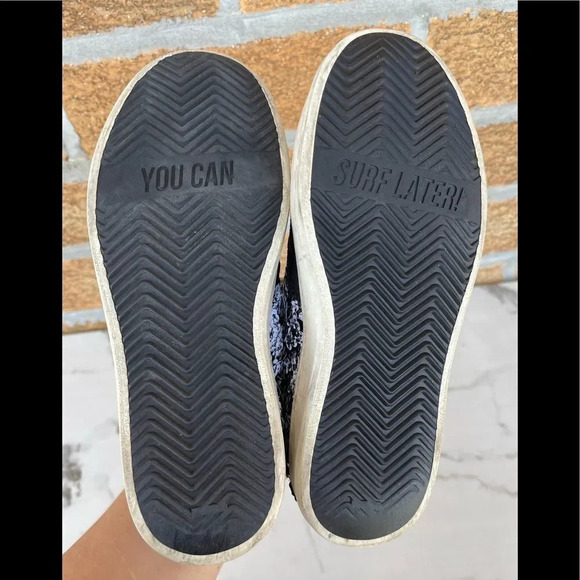 P448 John Sequin Sneakers size 6 - Picture 7 of 17